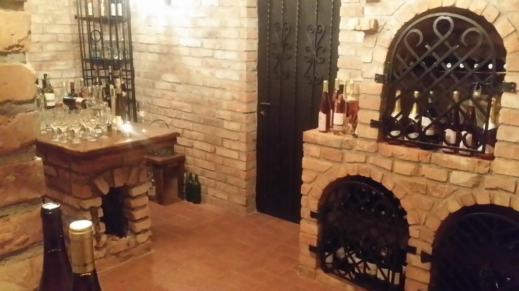 Penzion A Vino Brzecław Zewnętrze zdjęcie